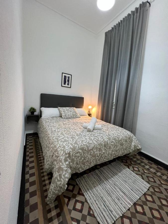 A & M Barcelona Hostal Екстериор снимка