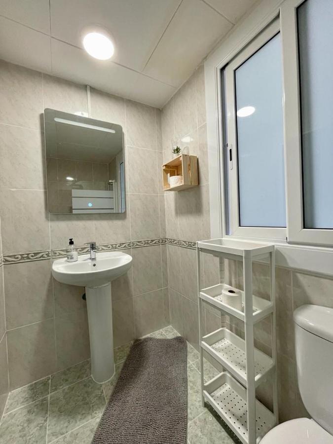 A & M Barcelona Hostal Екстериор снимка