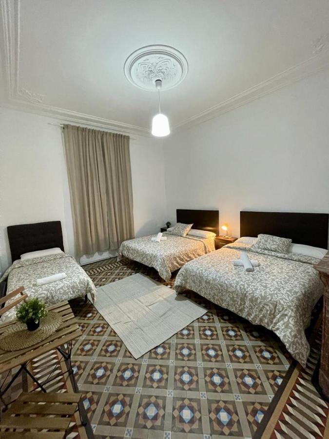 A & M Barcelona Hostal Екстериор снимка